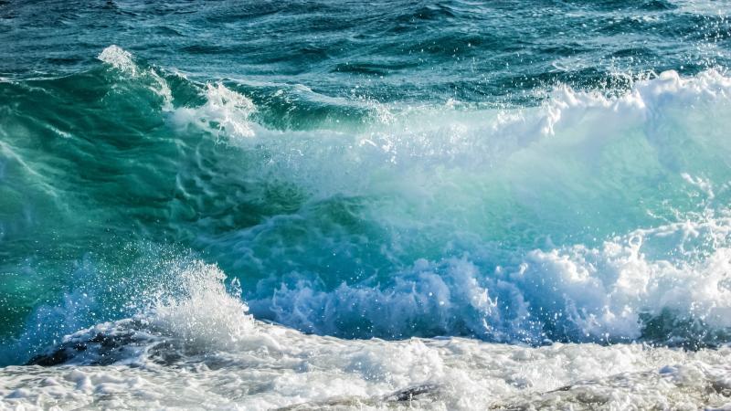 Estimating ocean renewable energies for potential harvesting