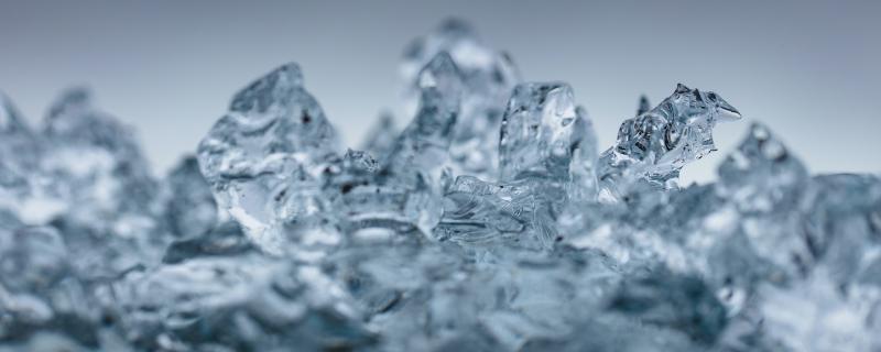 Cracked: Scientists show how glass crystallises in real-time