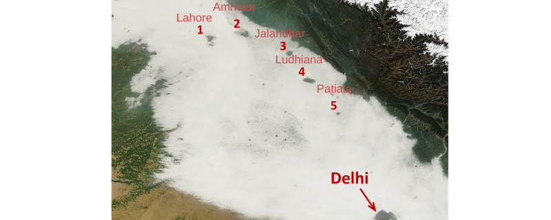 Photo : Satellite imagery of fog holes over India and Pakistan with extensive holes seen over Delhi and several cities throughout the Indo-Gangetic Plains, from NASA’s MODIS sensor on 30 January 2014 at ~10:30 a.m. local time. 