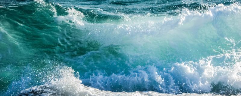 Estimating ocean renewable energies for potential harvesting