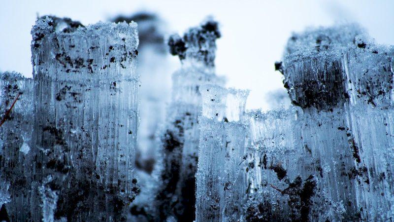 Observing crystals that flow