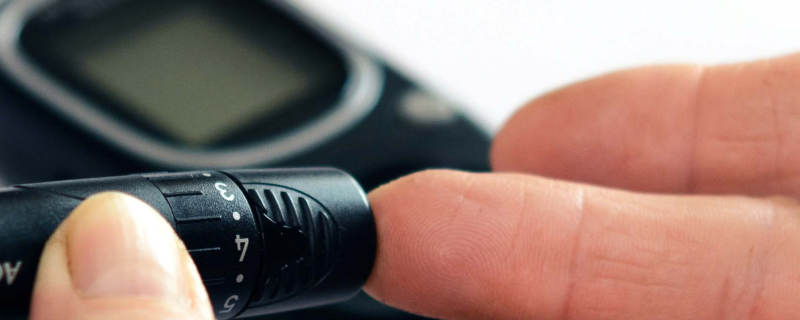 Improved Model for High-sensitivity Gallium Nitride Biosensors