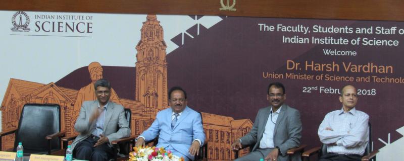 Photo : Dennis C J / Research Matters