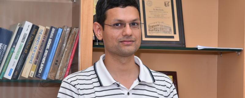 छायाचित्र : श्री. गिरीश पंत 