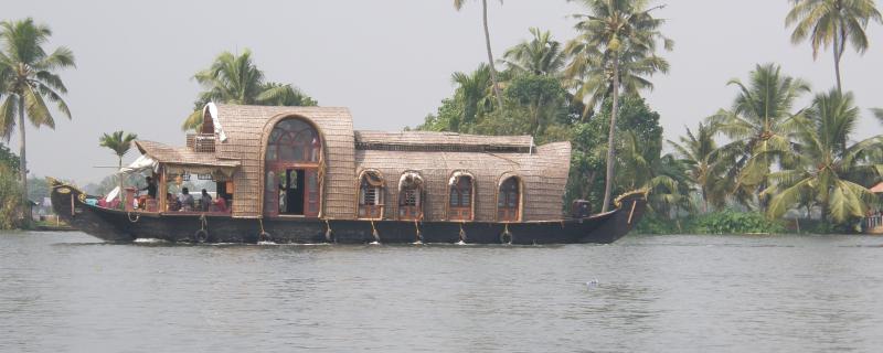 Vembanadu Lake  © Balaji.B/ WikiCommons/ CC-BY-SA-2.0